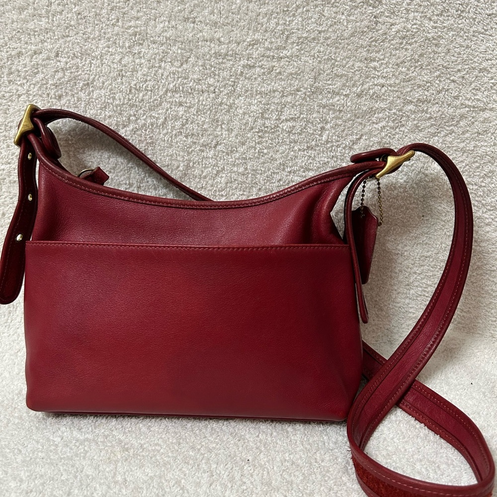 COACH VTG #9136 Legacy Small Leather Pocket Zip Hobo  Bag - Red